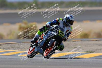 media/Oct-08-2022-SoCal Trackdays (Sat) [[1fc3beec89]]/Turn 14 (1050am)/